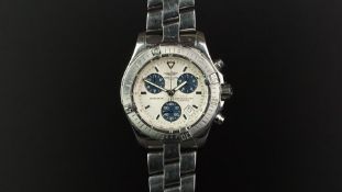 GENTLEMEN'S BREITLING COLT CHRONOGRAPH WRISTWATCH W/ BOX & PAPERS REF. A73380, circular silver two