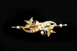 Seed pearl bar brooch, foliate design, mounted in yellow metal stamped 15ct, length approximately
