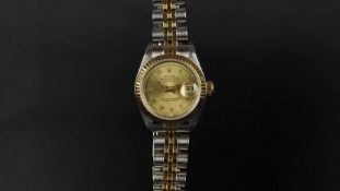 LADIES' ROLEX OYSTER PERPETUAL DATEJUST FULL SET REF 69173, circular champagne dial with gold