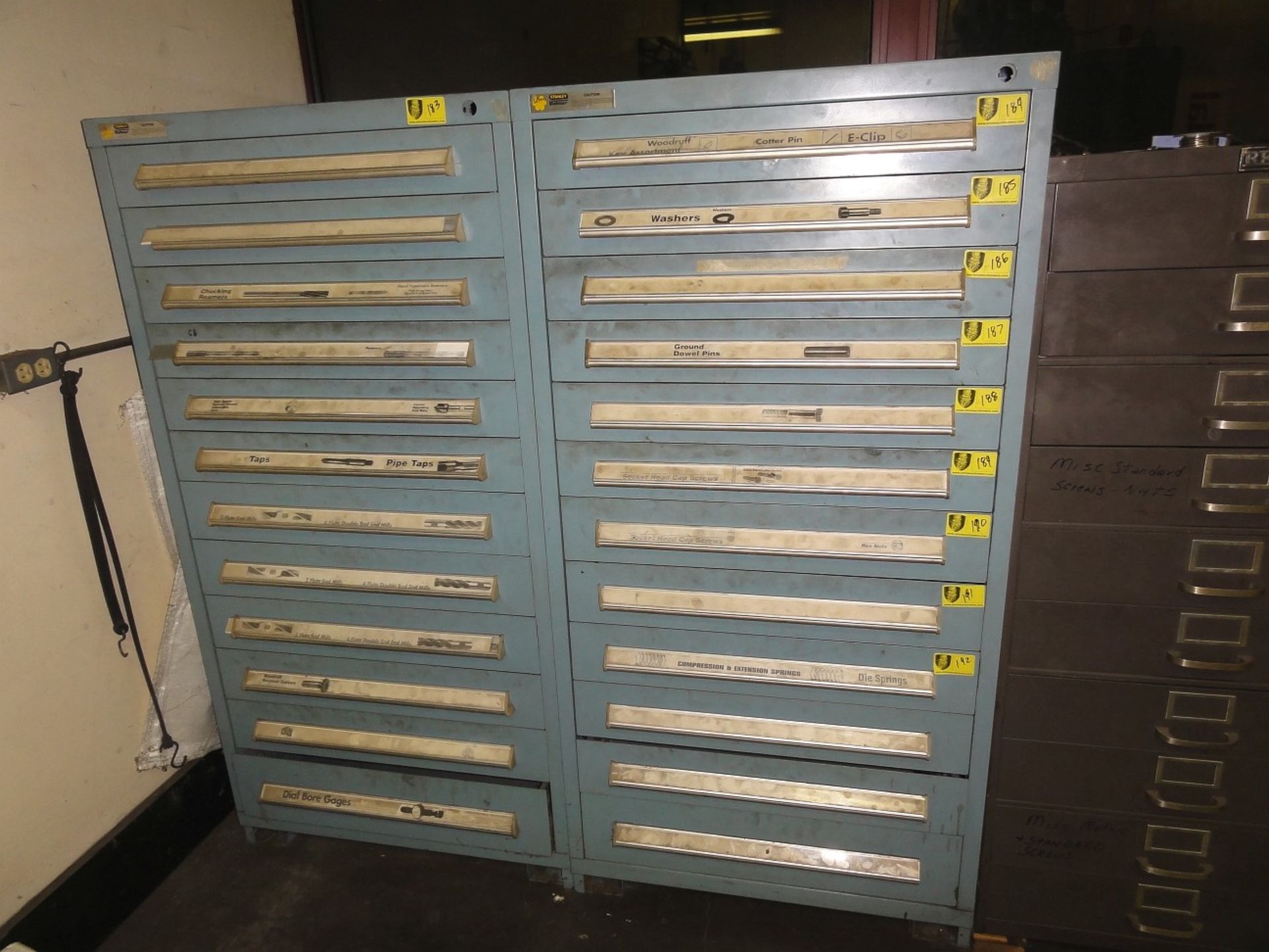 Stanley Vidmar 12-Drawer Tool Cabinet