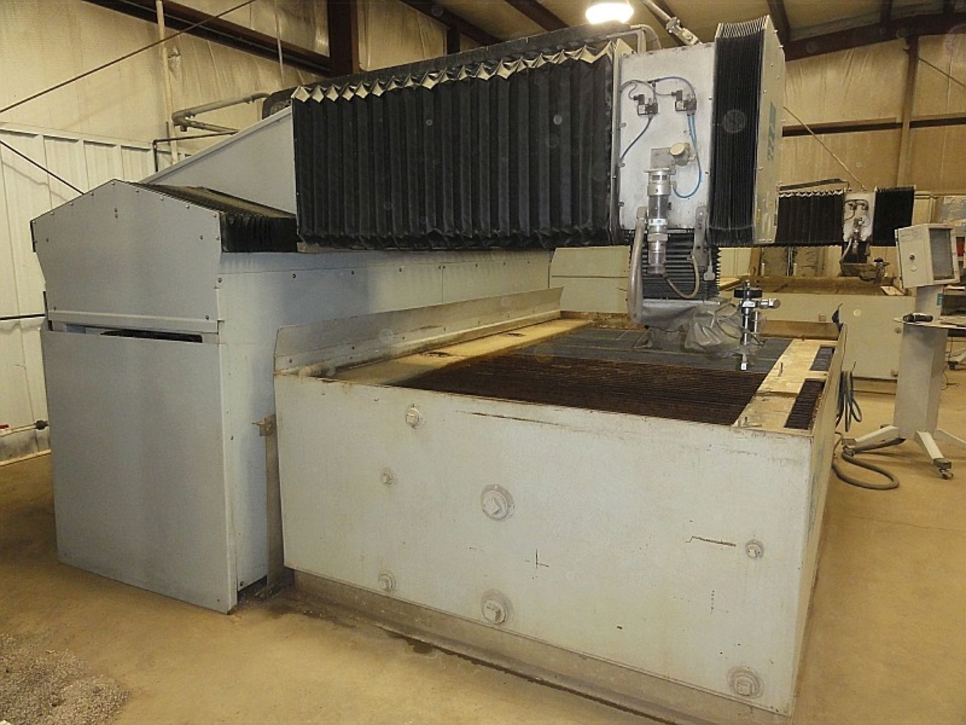 Flow IFB 4800 Waterjet, Mdl 040420-1, X=8', Y=4', Z=8", HyperJet 100 Pump, 100 HP, 87,000 PSI, - Image 2 of 8