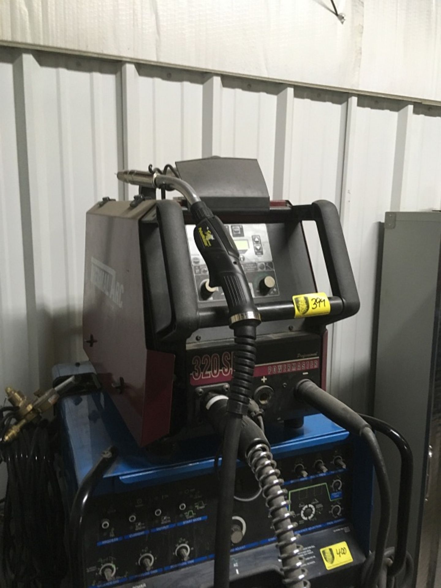 Thermal Arc 320SP Powermaster Mig Welder, w/ Custom Cover, SN R1028011AW10000102