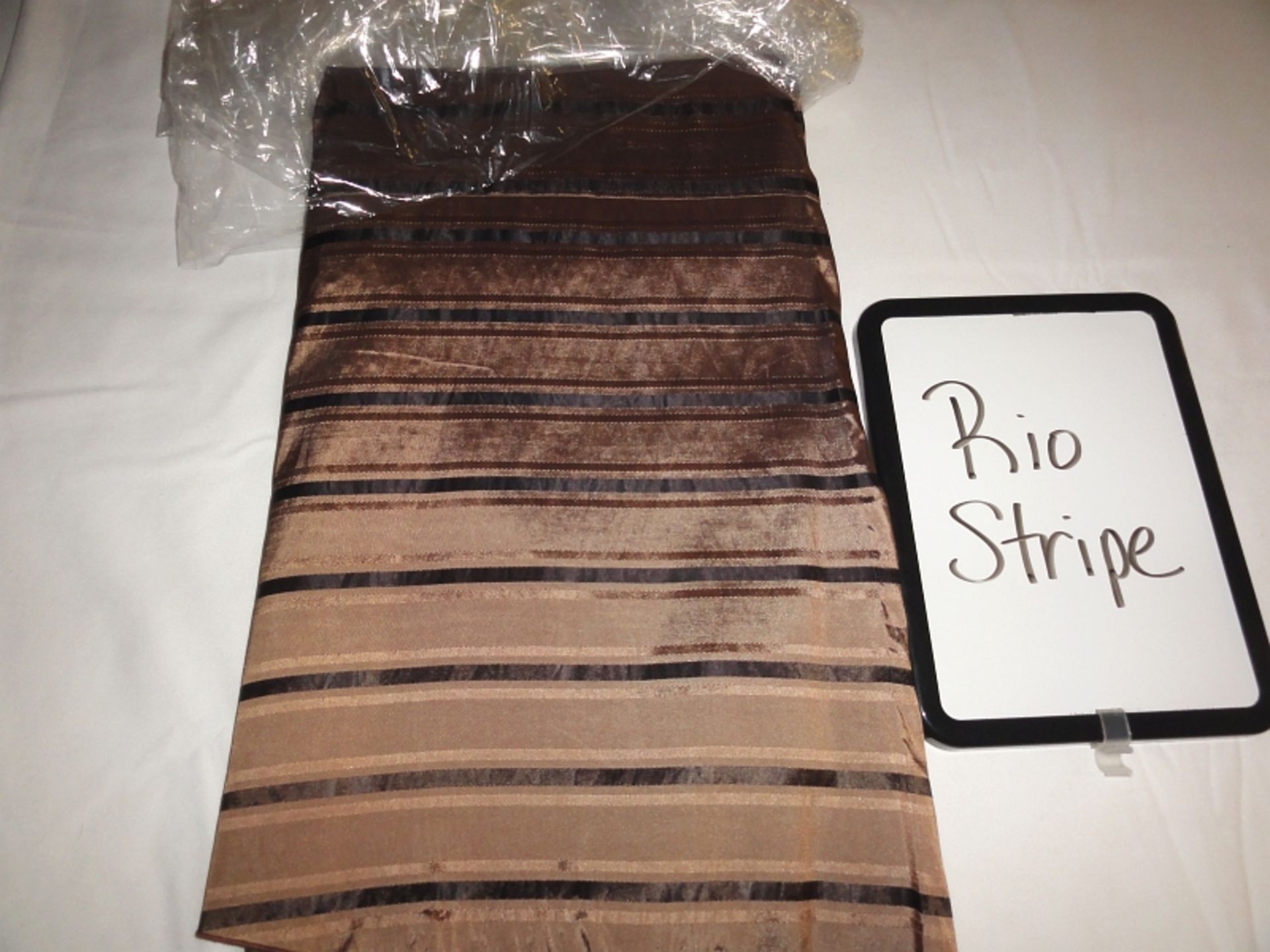 LINEN, RIO STRIPE CHOCOLATE 96" ROUND