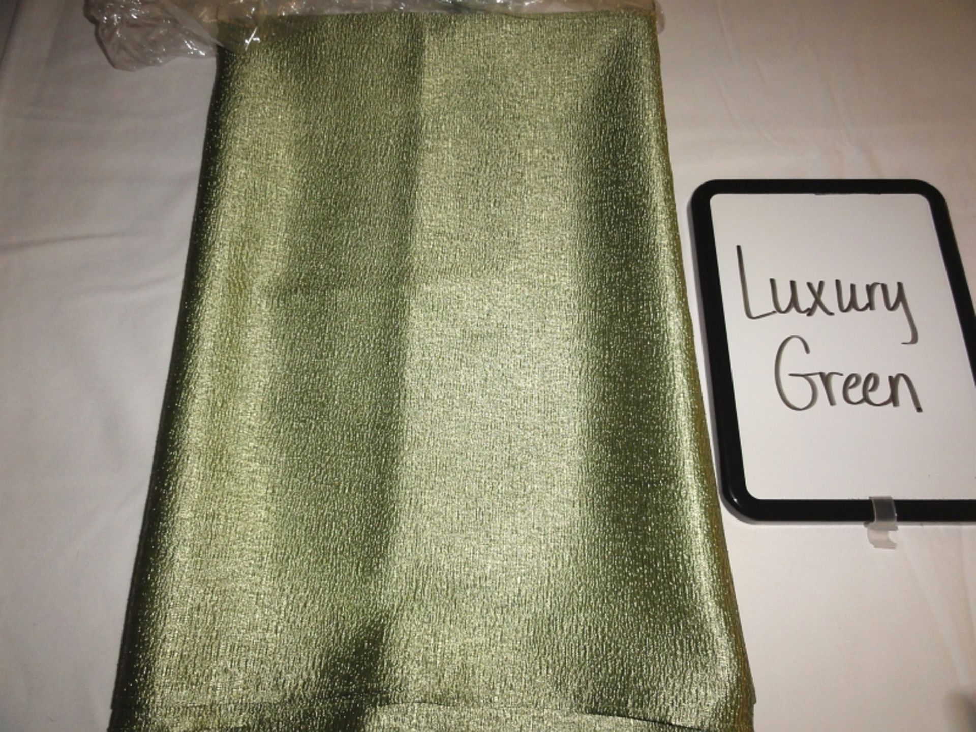 LINEN, LUXURY GREEN 108" ROUND