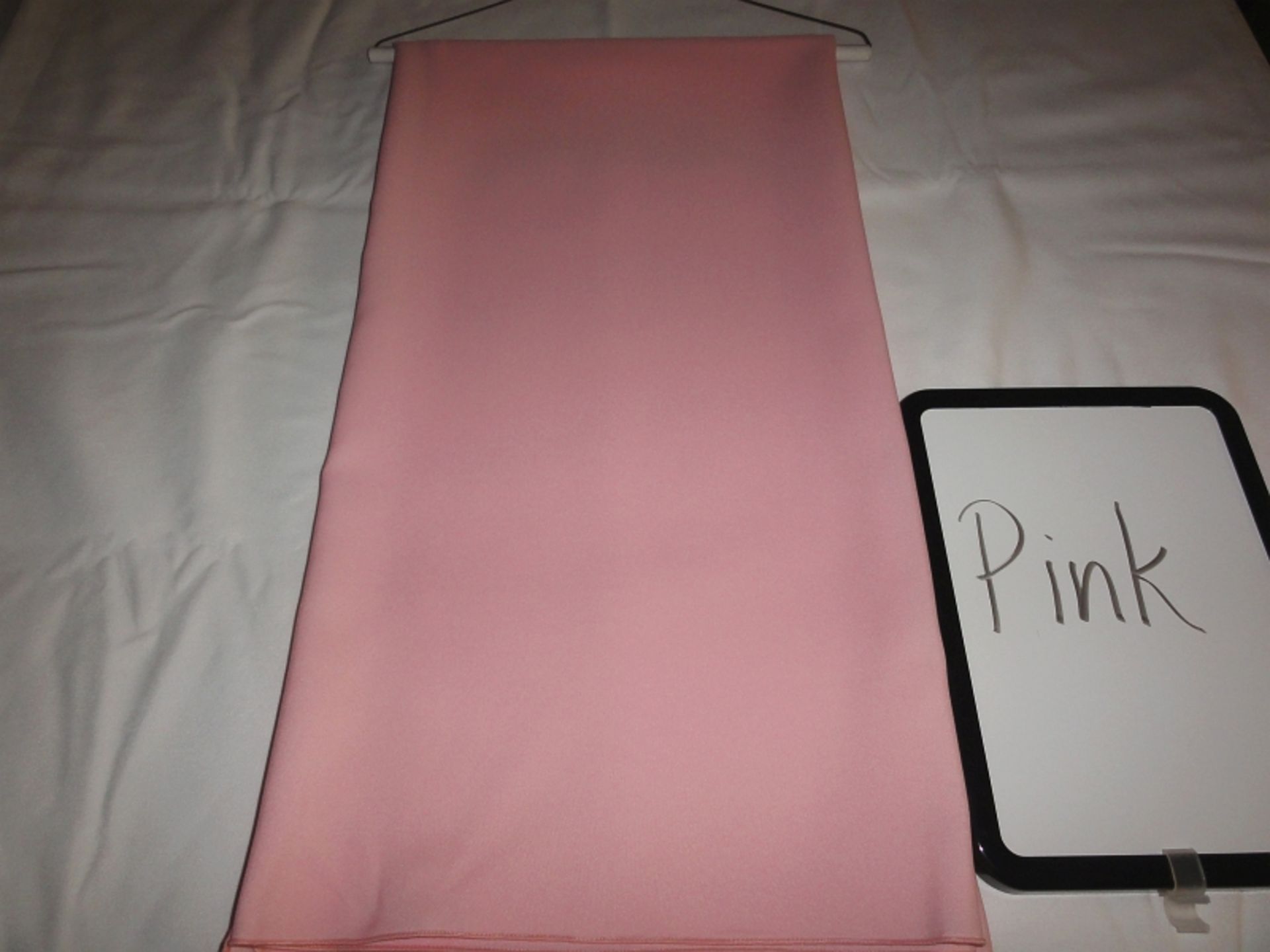 LINEN, POLY PINK 20" X 20" NAPKIN - Lot of 40