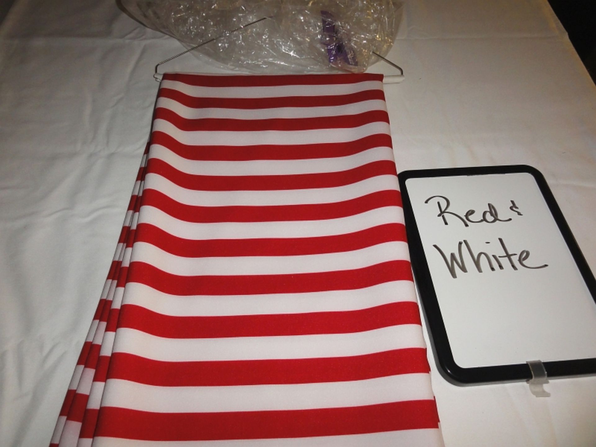 LINEN, AWNING STRIPE RED & WHITE 90" SQUARE