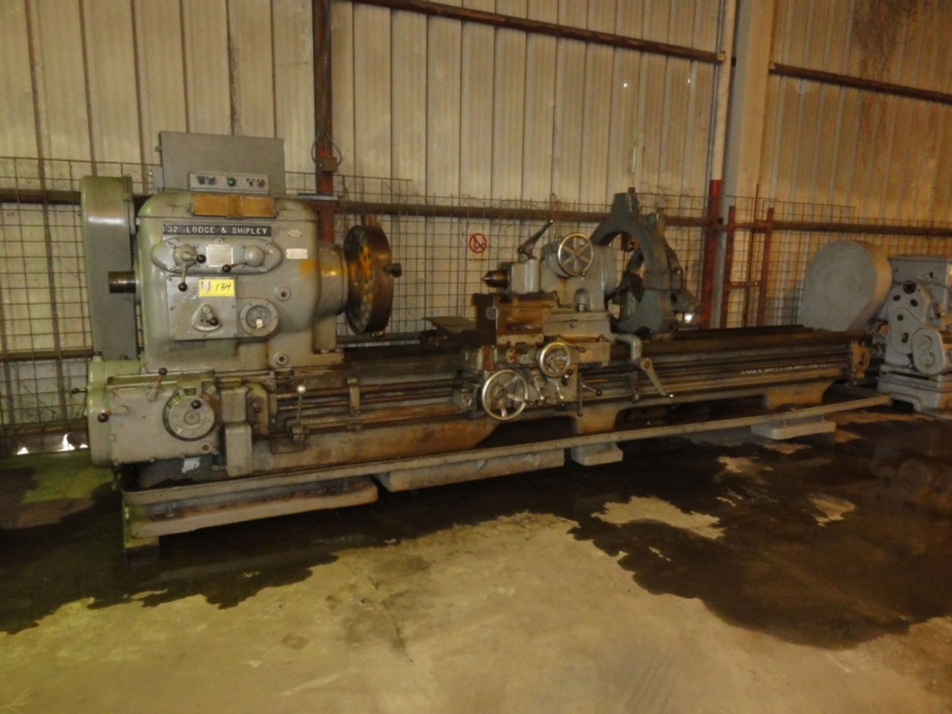 Lodge & Shipley Gap Bed Lathe, 32" x 120",