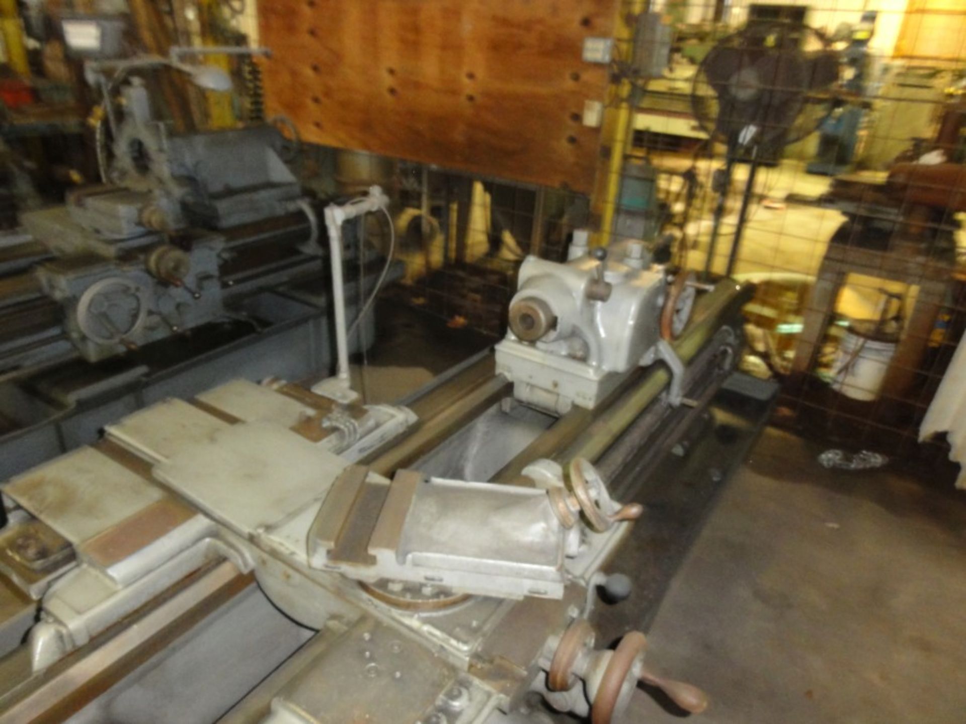 Axelson Lathe, 18" x 69", - Image 3 of 5