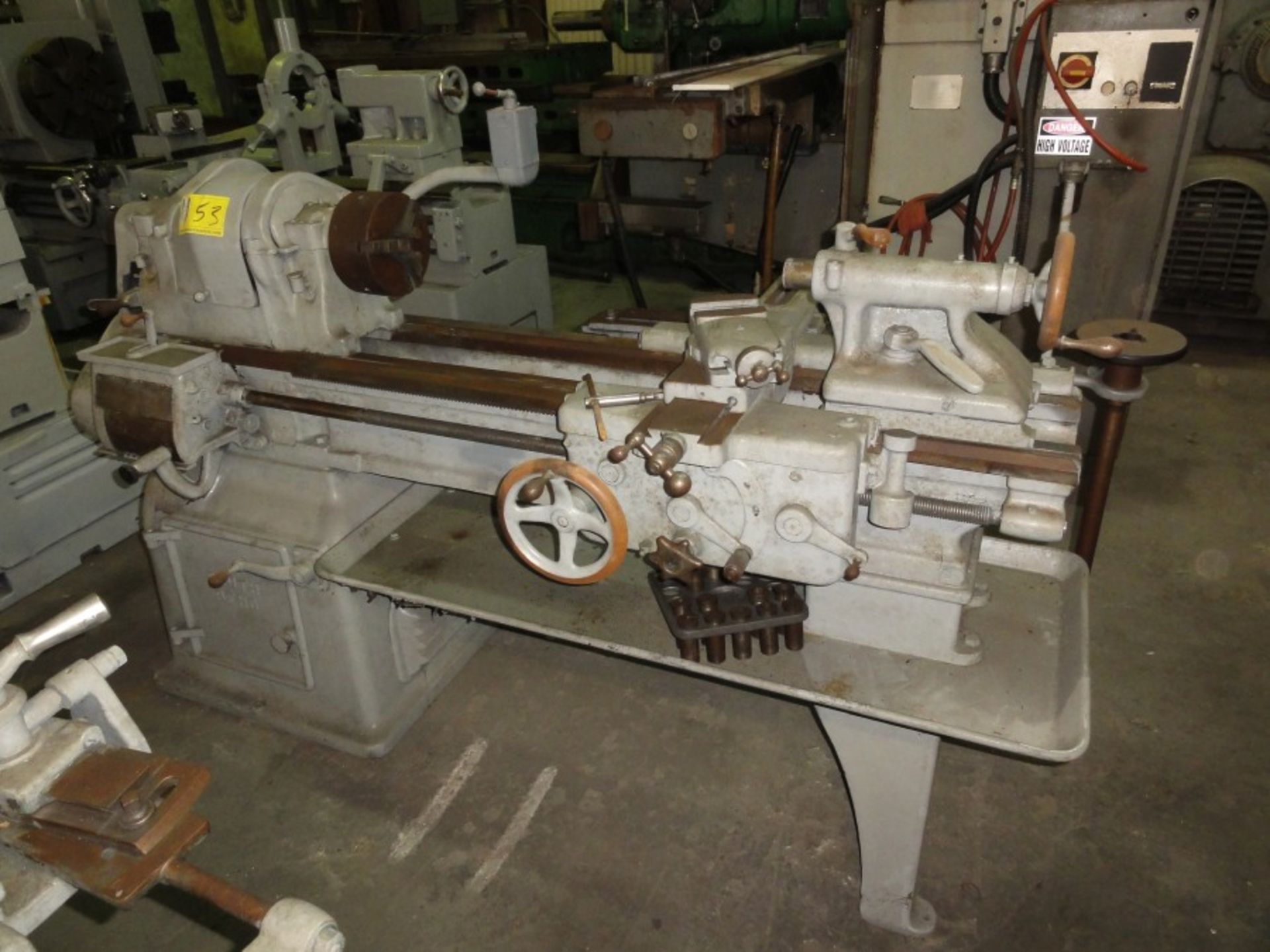 Southbend Lathe, 16 x 32",