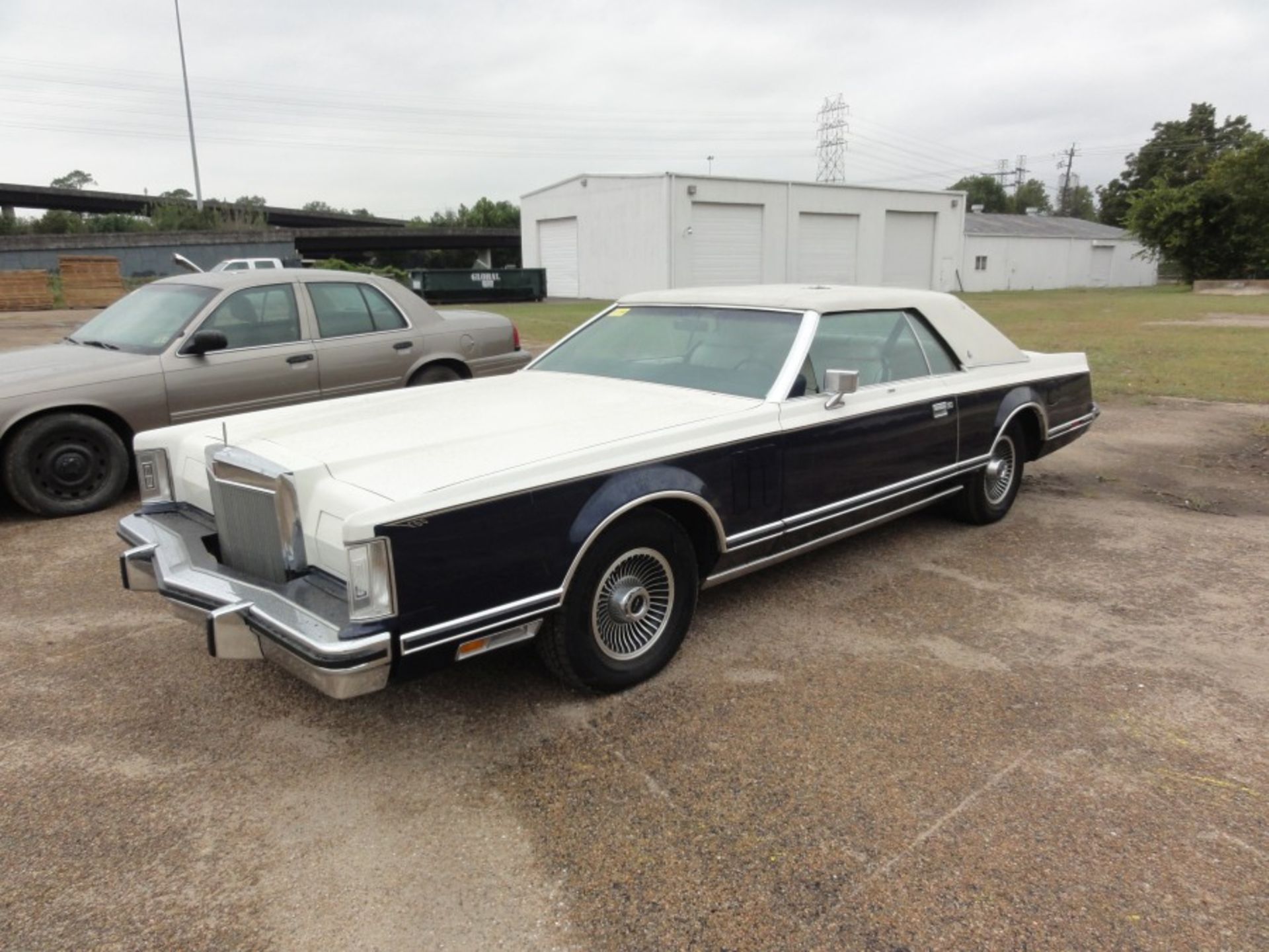 1979 Lincoln Continental Mark V, - Image 2 of 5