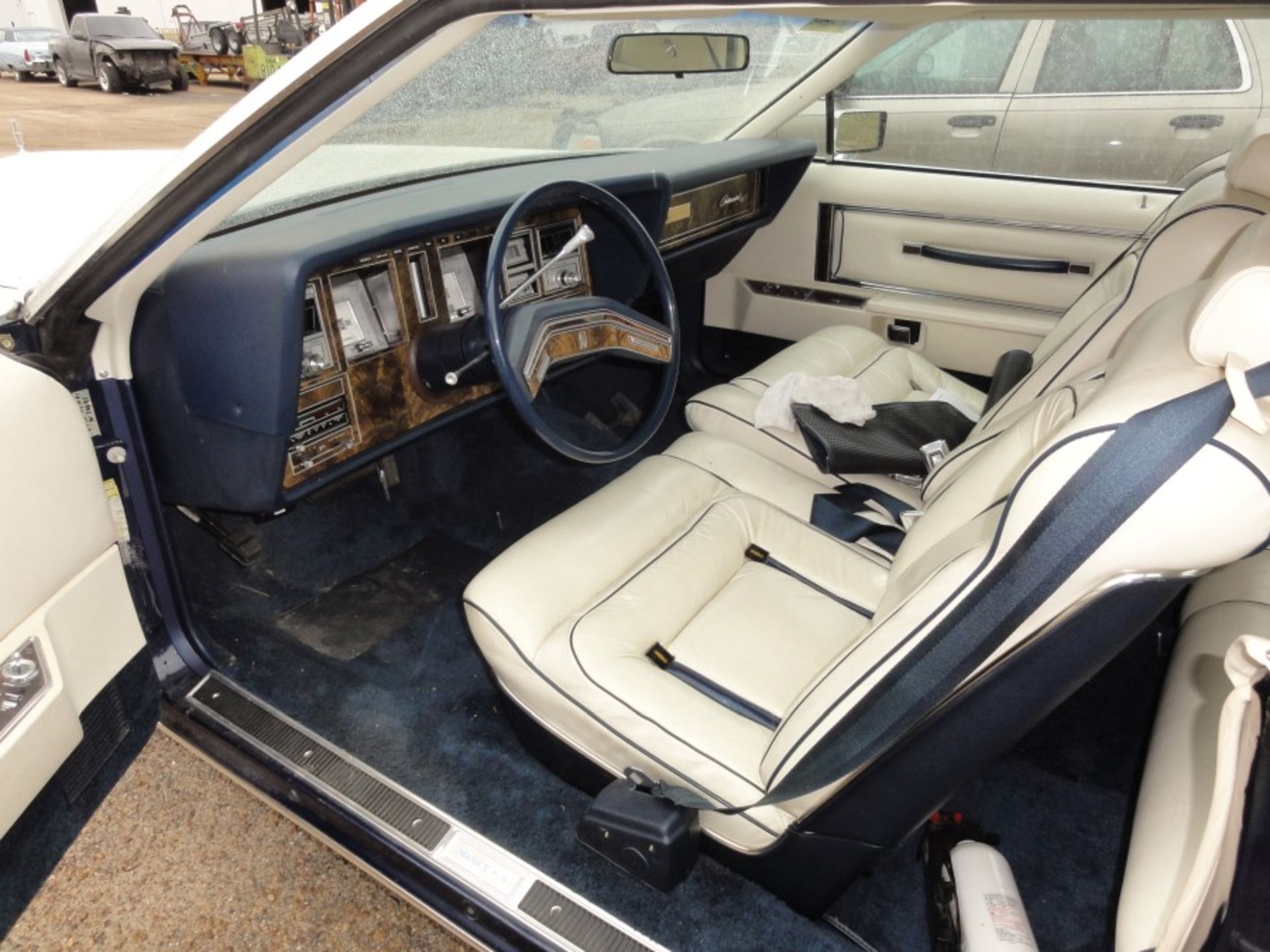 1979 Lincoln Continental Mark V, - Image 4 of 5