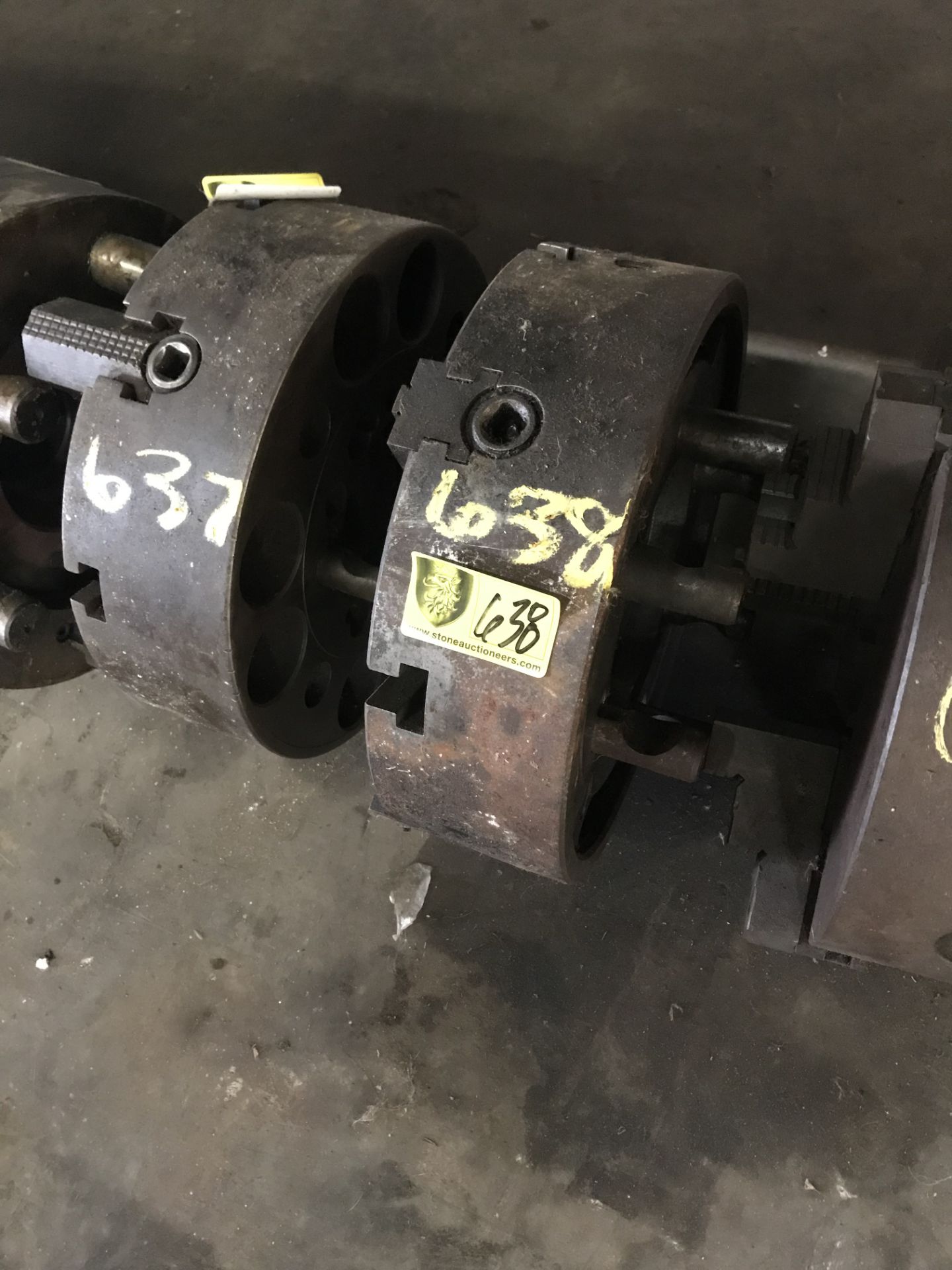 12" 4-jaw D-8 Chuck - Image 2 of 2