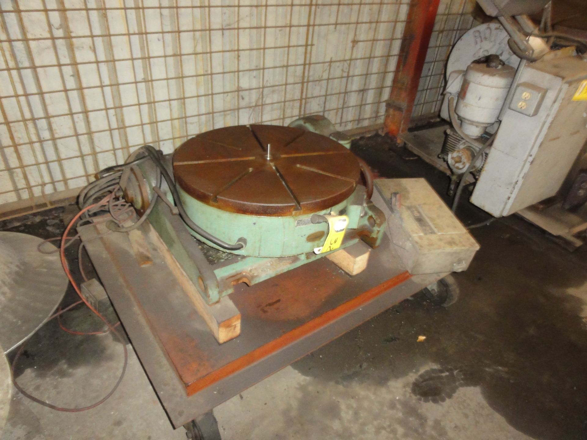 Pratt & Whitney Electric Rotary Table, 24"