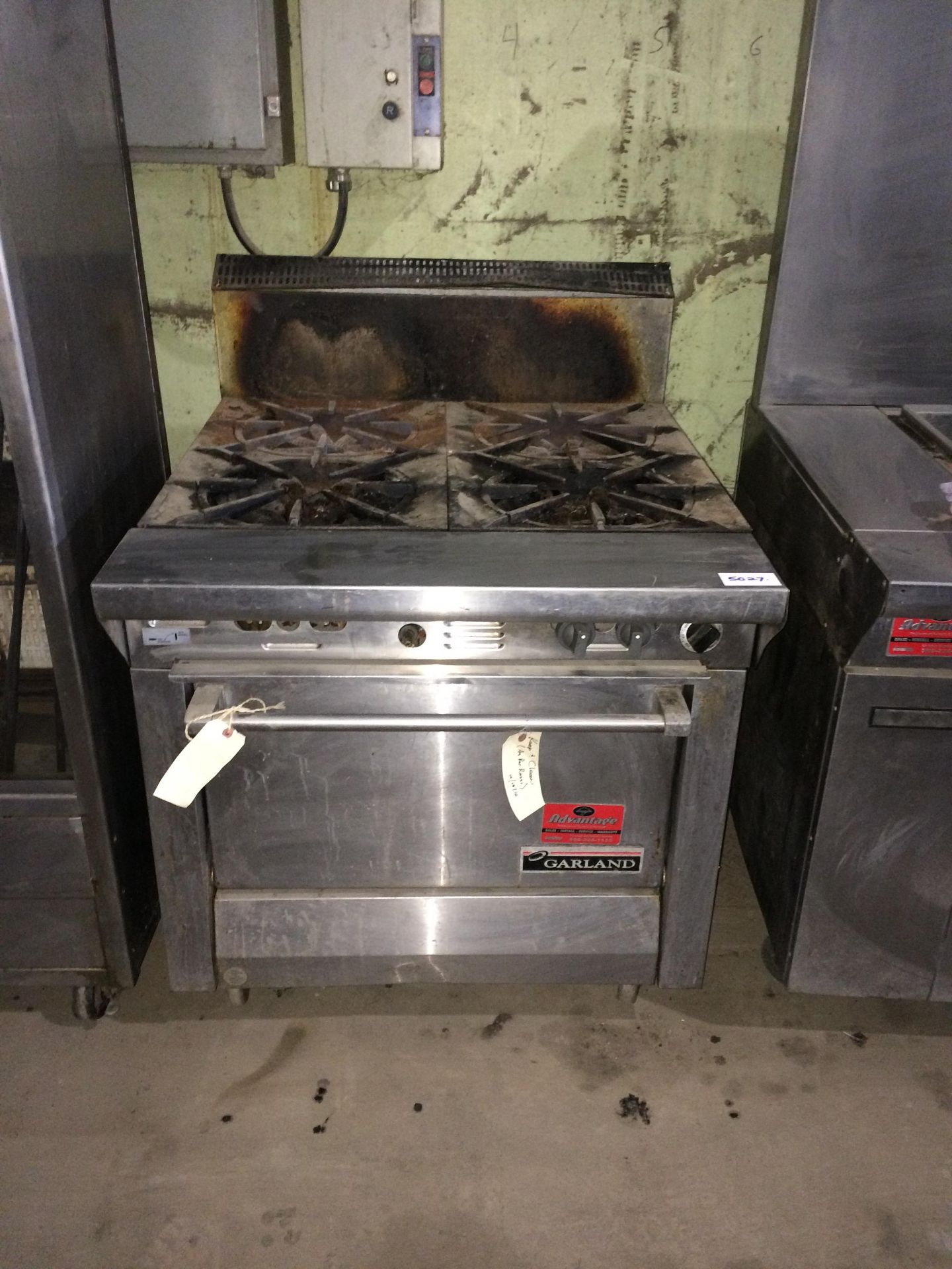 Garland HD Series 4 Burner Natural Gas Range, Parts Purchase or refurb required