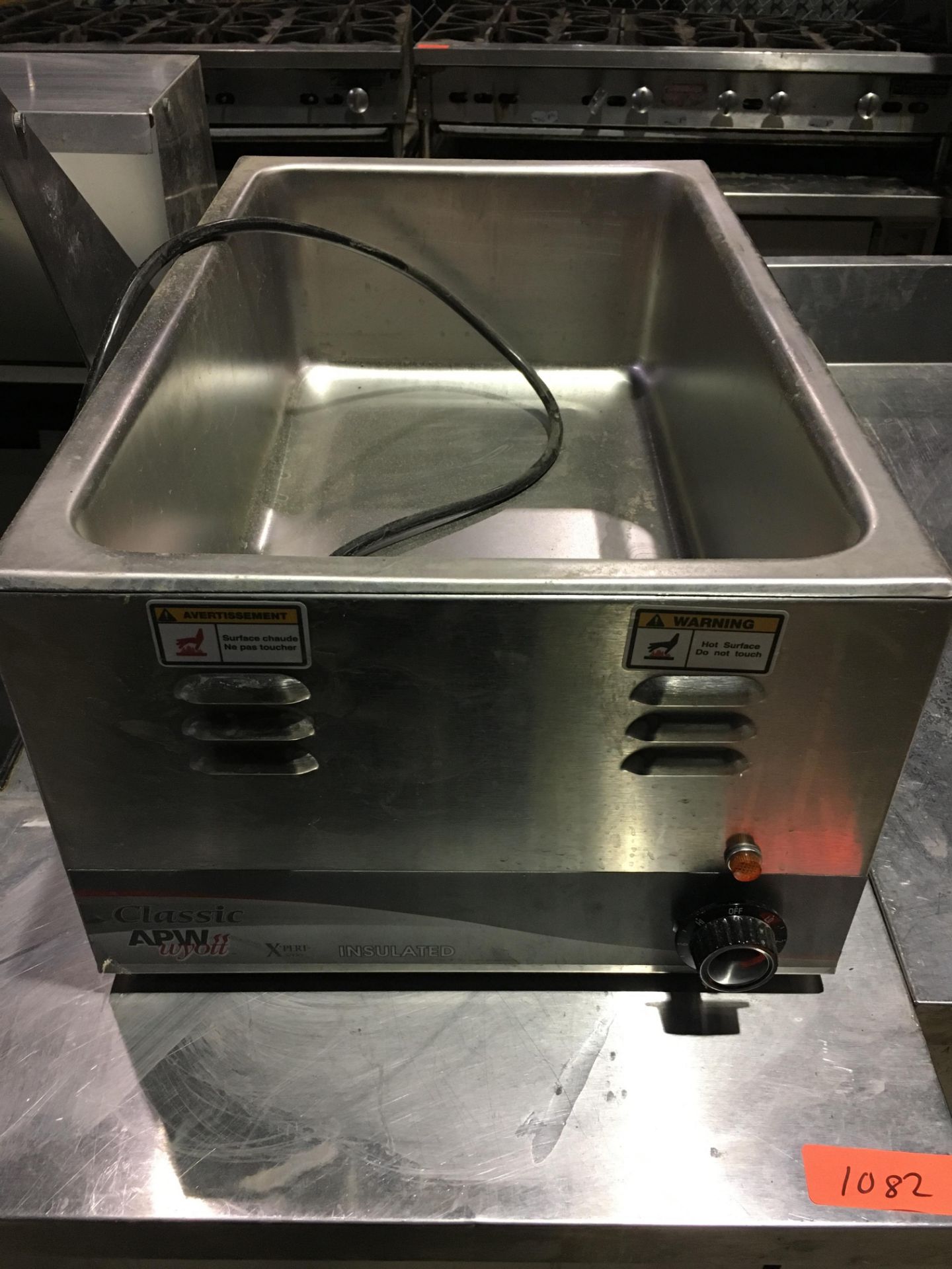 APW Food Warmer - Condition Unknwon