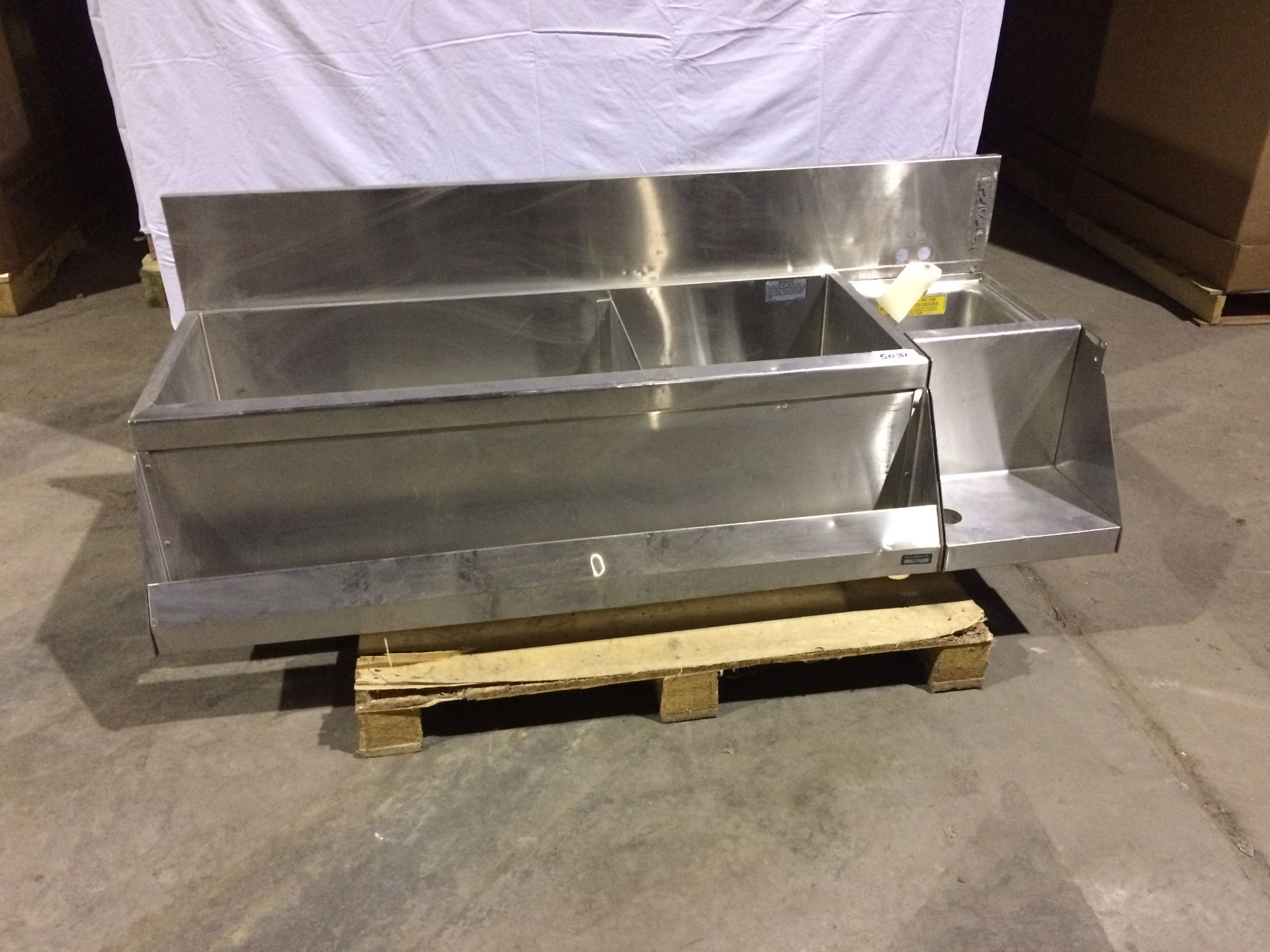 Custom Bar Sink c/w sink, ice chest and bottle rail, no legs - Image 2 of 3