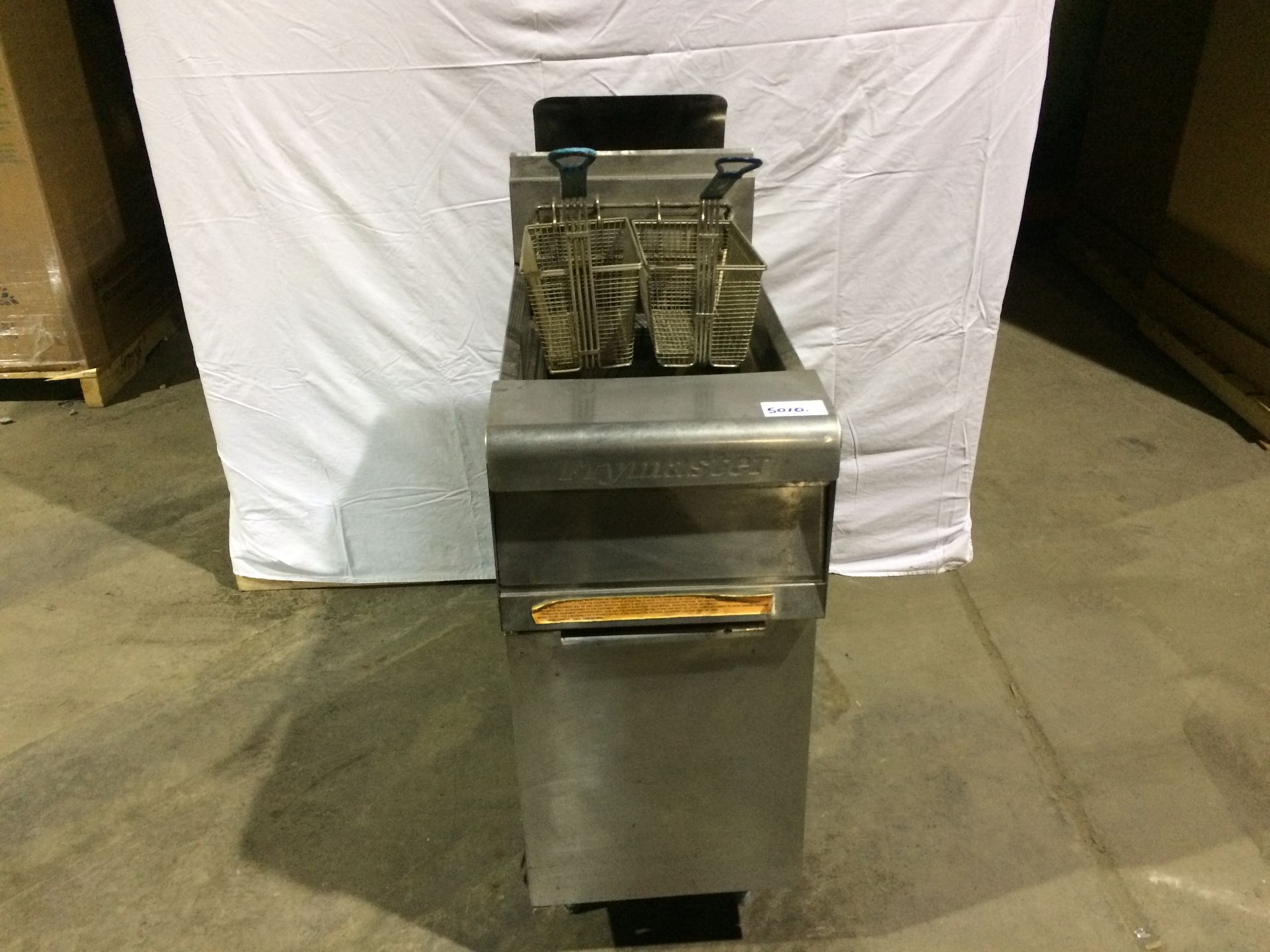 American Range Deep Fryer, 35 lbs capacity, Propane