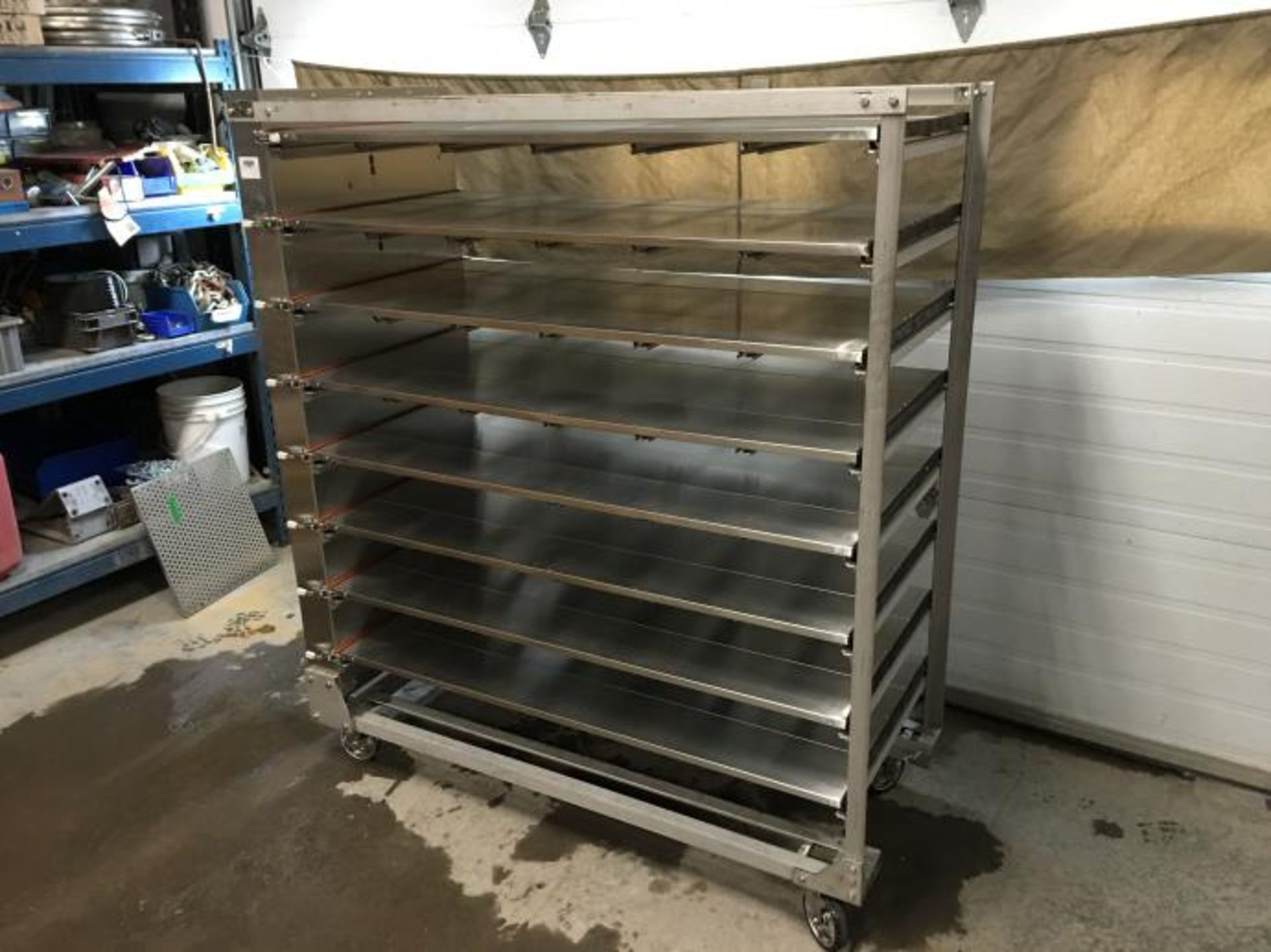 Chariot /étagères en acier inoxydable - Trolley / shelves in stainless steel
