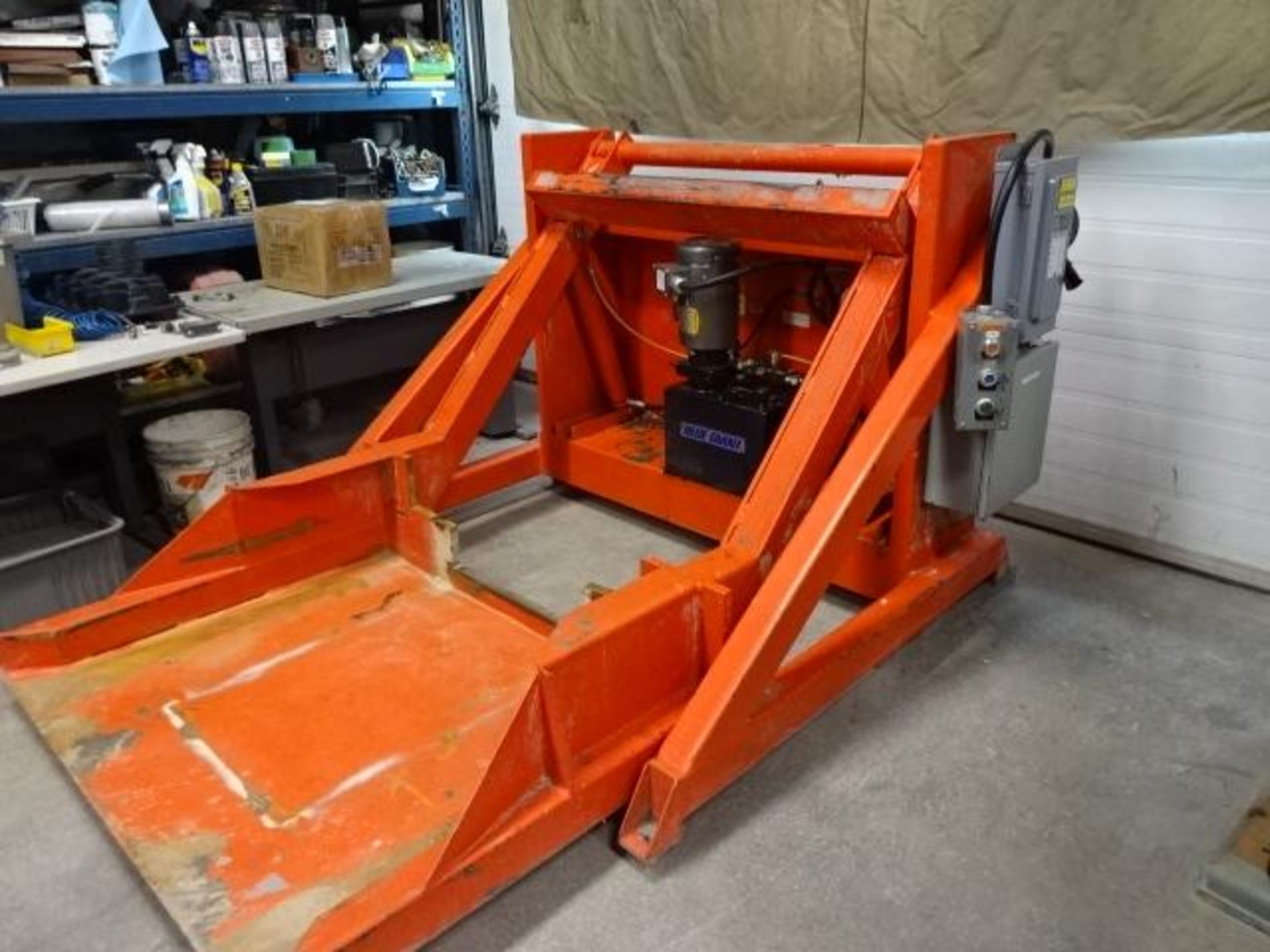 Skid pallet tilt table lift blue giant