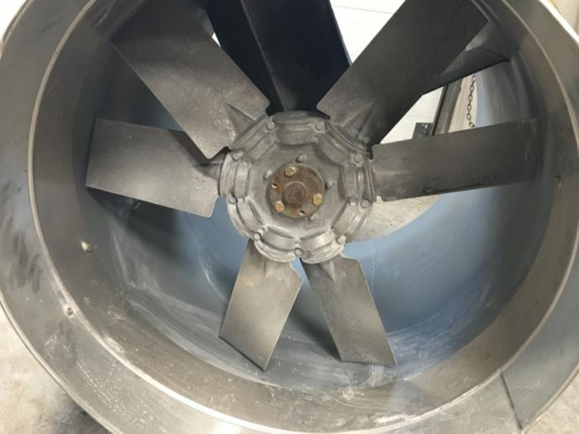 Fan 24 pouce /220 3 phases /3 hp - Image 2 of 4