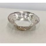 Pierced Silver Dish Sheffield 1989 Measures approx 12.7cm dia weight approx 128g