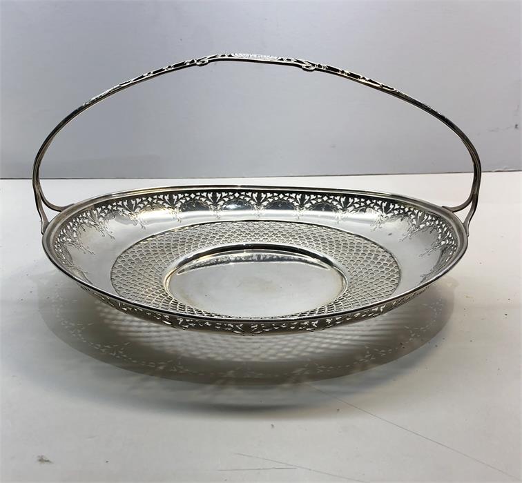 Antique pierced Sterling Silver fruit basket hallmarked sterling measures approx 26cm by 24cm weight - Image 3 of 6