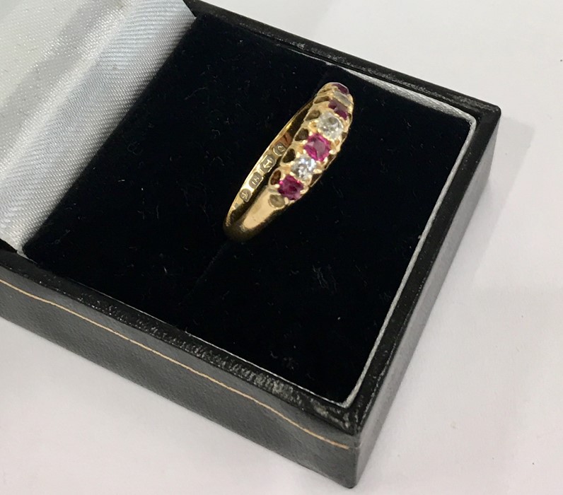 Antique 18ct Gold Diamond and Ruby ring weight 3.1g - Image 2 of 5