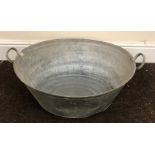 Metal galvanised bath