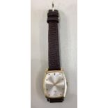 9ct gold ladies Sarcar Geneve Wristwatch on leather strap