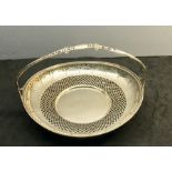 Large Sterling silver Handled Basket fruit Bowl hallmarked Sterling measures approx 15cm tall by27cm