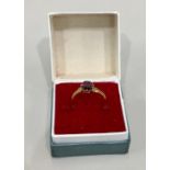 Antique Victorian 22ct Gold garnet Ring