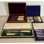 4 boxed sets of Cutlery