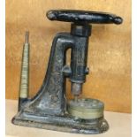 Antique Victorian Ring Enlarger