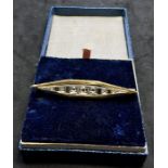 Antique 18ct gold rose diamond Brooch set with 7 rose diamonds