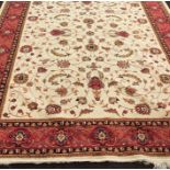 Beige ground Keshan carpet measures 2.80m by 2m