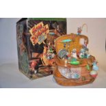 ENESCO Spieluhr "Gone Fishing" ENESCO Musical "Gone Fishing". Fully functional, adapter available in