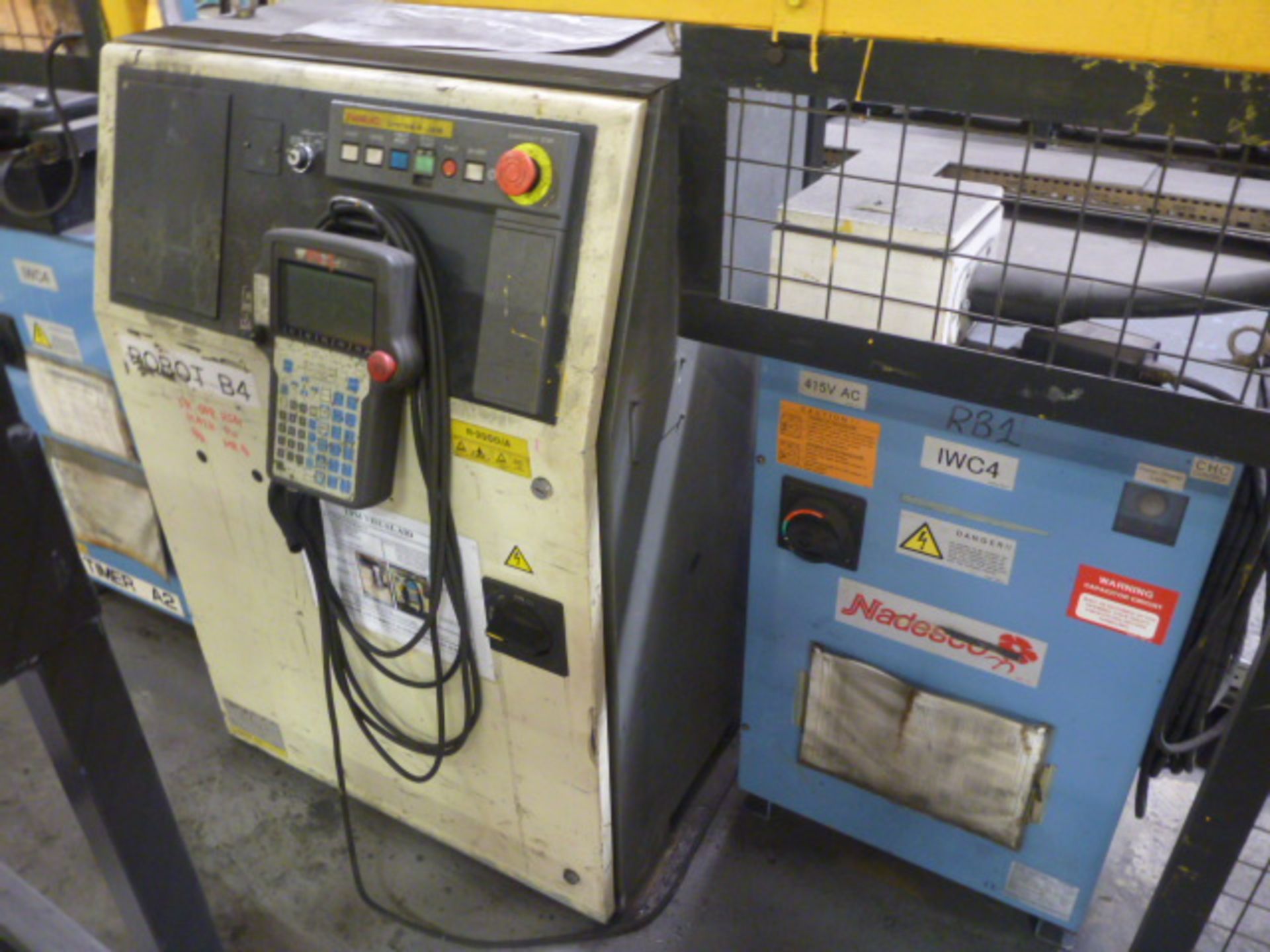 Fanuc R-2000iA Robotic Spot Welder (2001) FM03 - Image 4 of 6