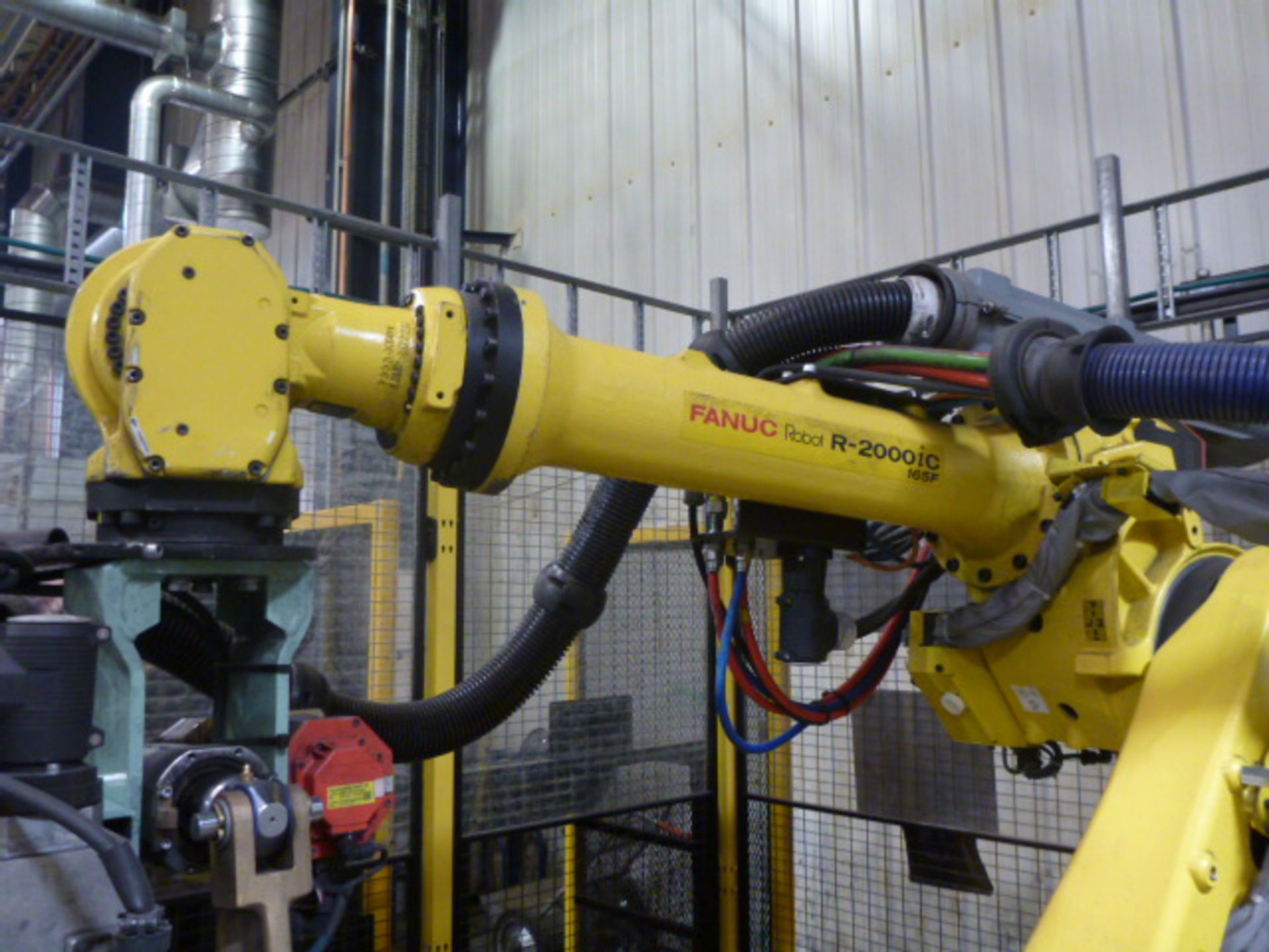 Fanuc R-2000iC/165F Spot Welding Robot (2015) HM01 - Image 4 of 12