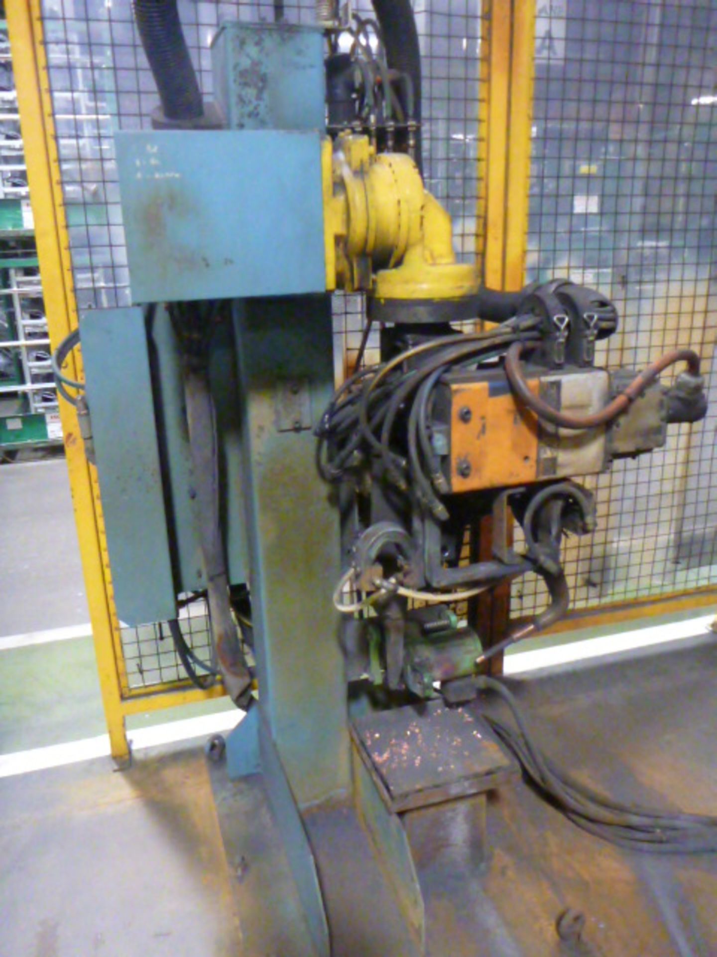 Fanuc S-430iW Pick & Place Robot (2000) CM02 - Image 6 of 8