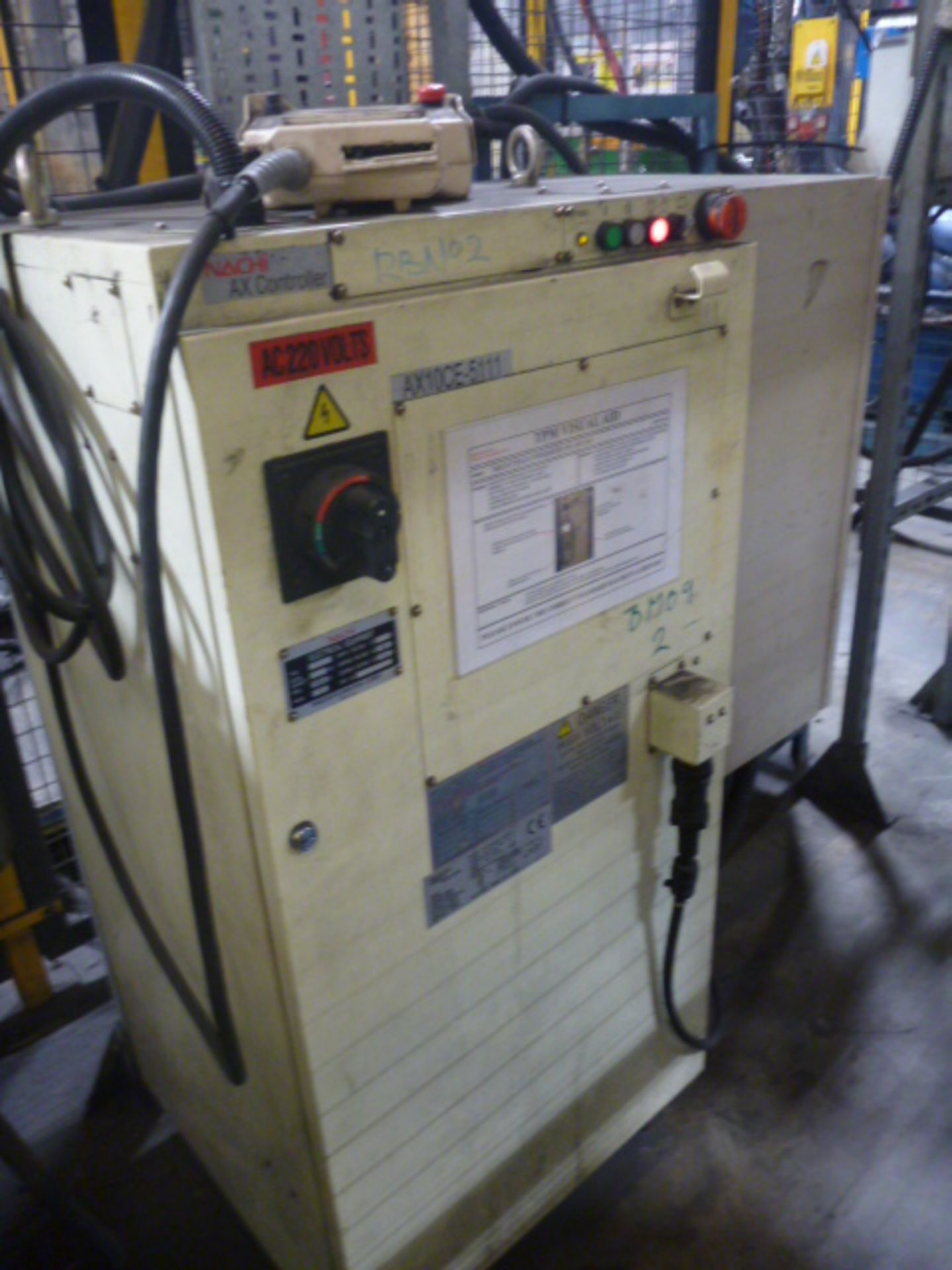 Nachi SH166-03 Robotic spot Welder (2007) DS07 - Image 5 of 8