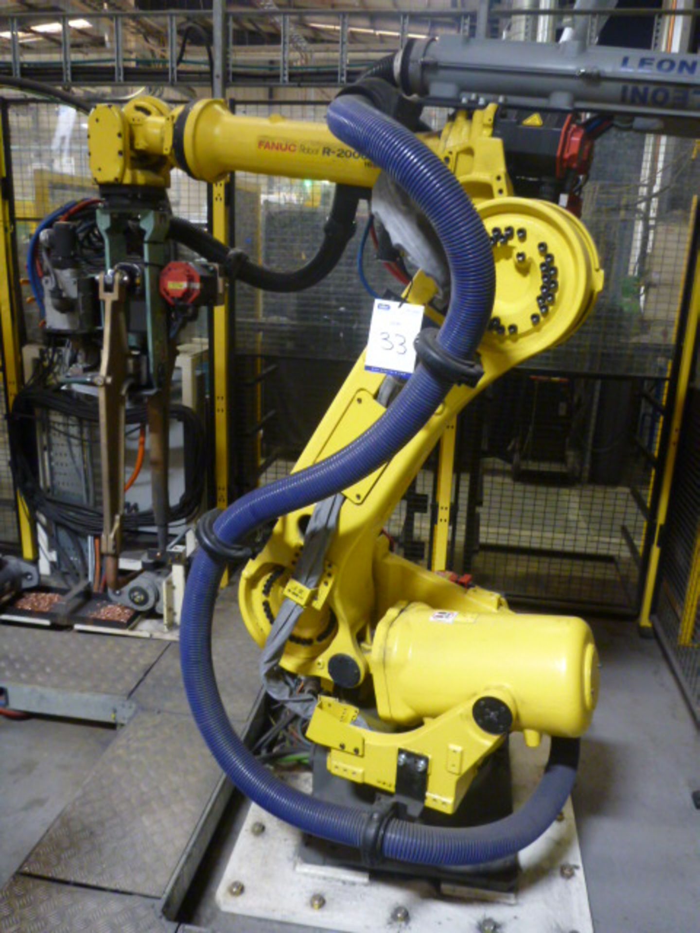 Fanuc R-2000iC/165F Spot Welding Robot (2015) HM01