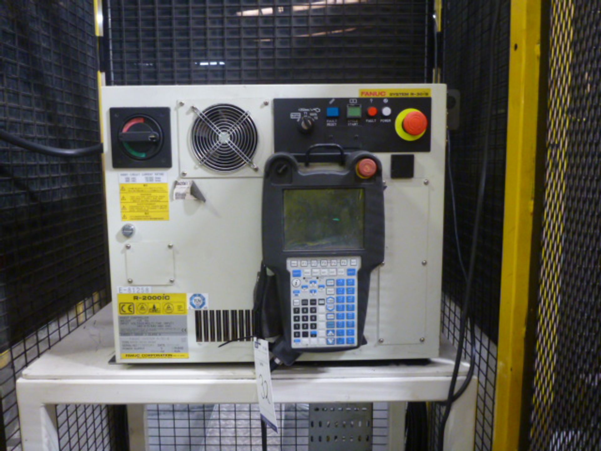 Fanuc R-2000iC/165F Pick and Place Robot (2015) HM01 - Image 6 of 8