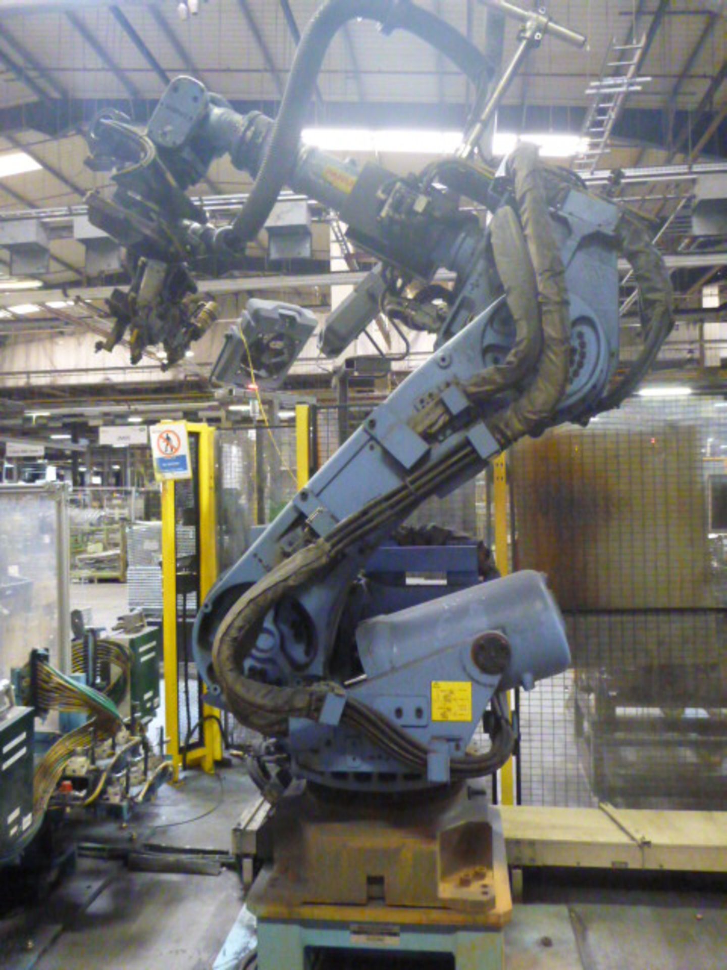 Fanuc R-2000iA Robotic Pick & Place with Fixed Spot Welder (2006) GS06A