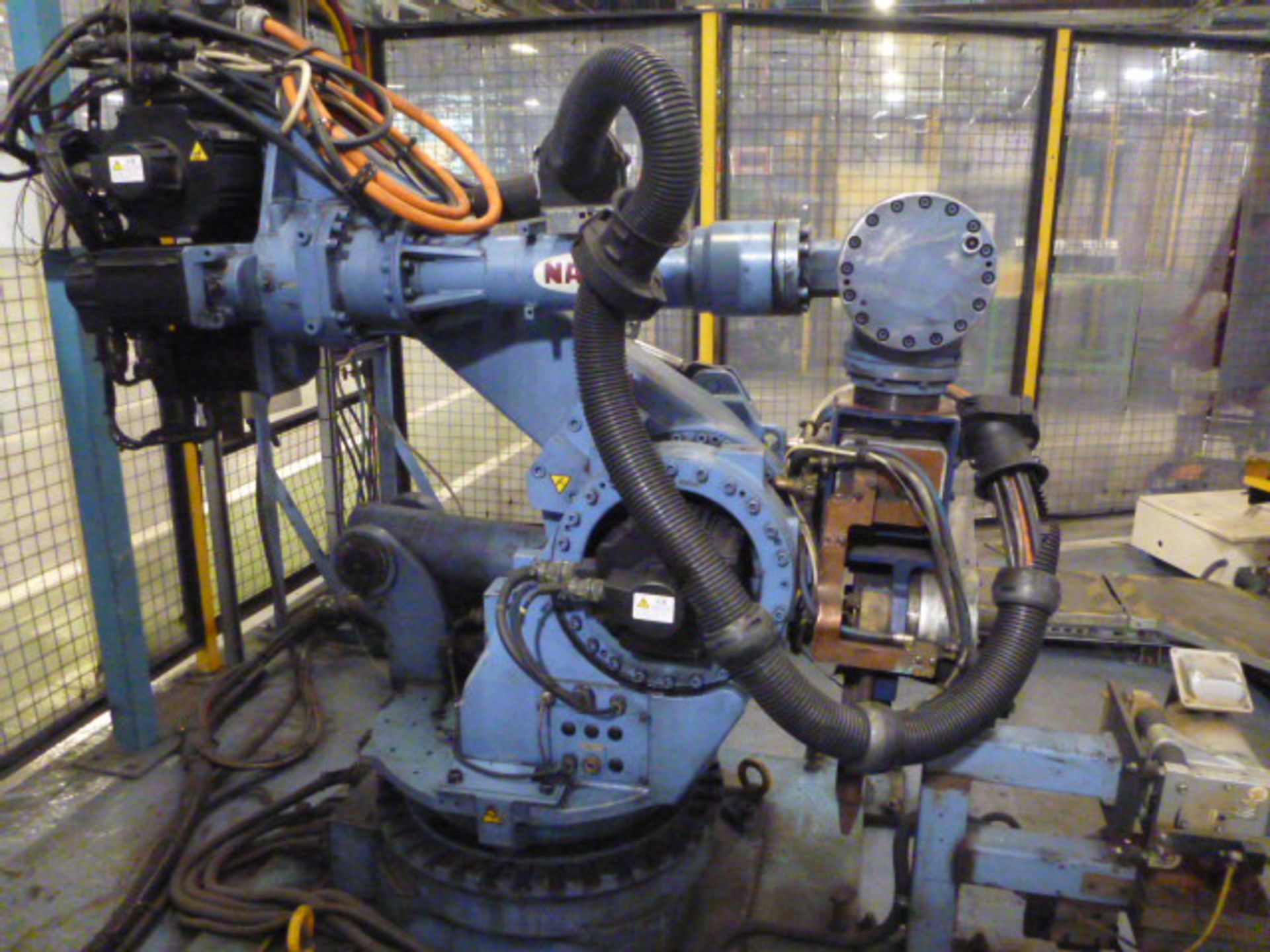 Nachi SF130F-01 Robotic Spot Welding Machine (1997) (Cell AM07) - Image 4 of 8