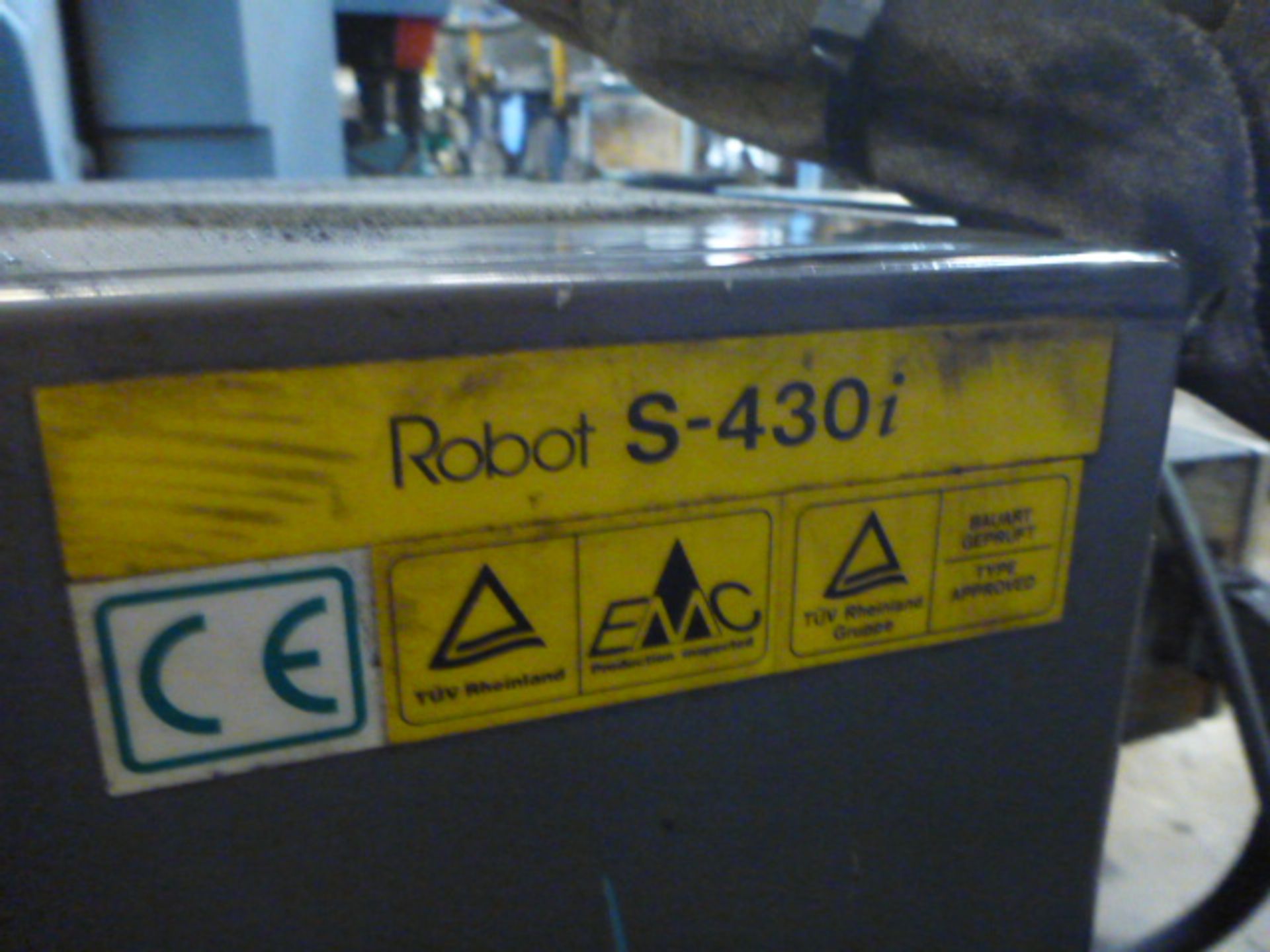 Fanuc S-430iW Robotic Spot Welder (2001) CM02 - Image 5 of 8