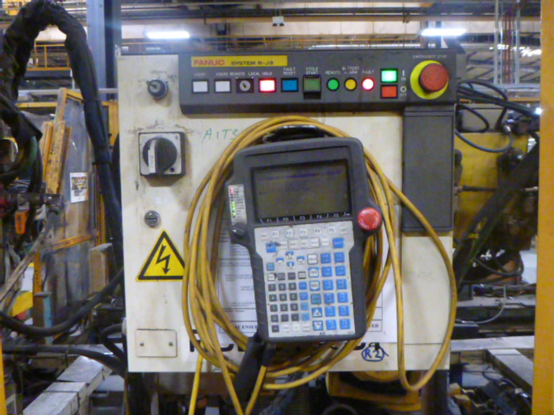 Fanuc S-430iW Robotic Spot Welder (2000) CM01 - Image 6 of 8