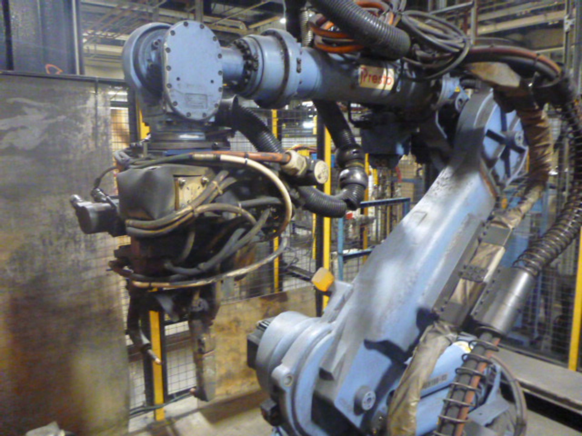 Nachi SH166-03 Robotic spot Welder (2007) DS07 - Image 3 of 8