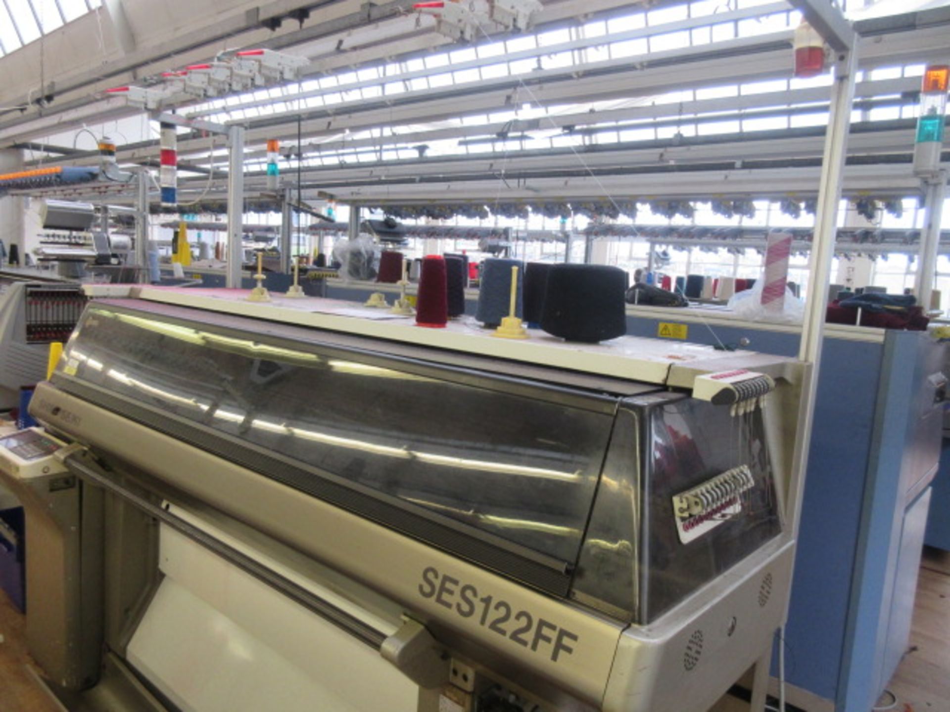 Shima Seiki SES 122FF 7gg knitting machine