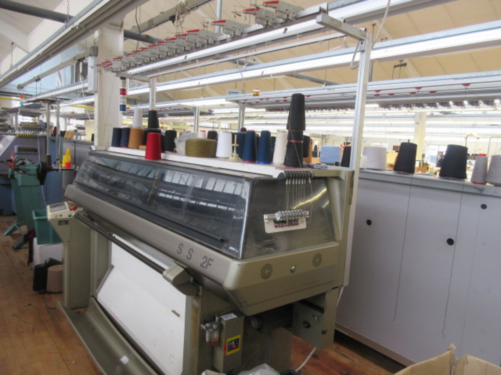 Shima Seiki SES 122FF 7gg knitting machine