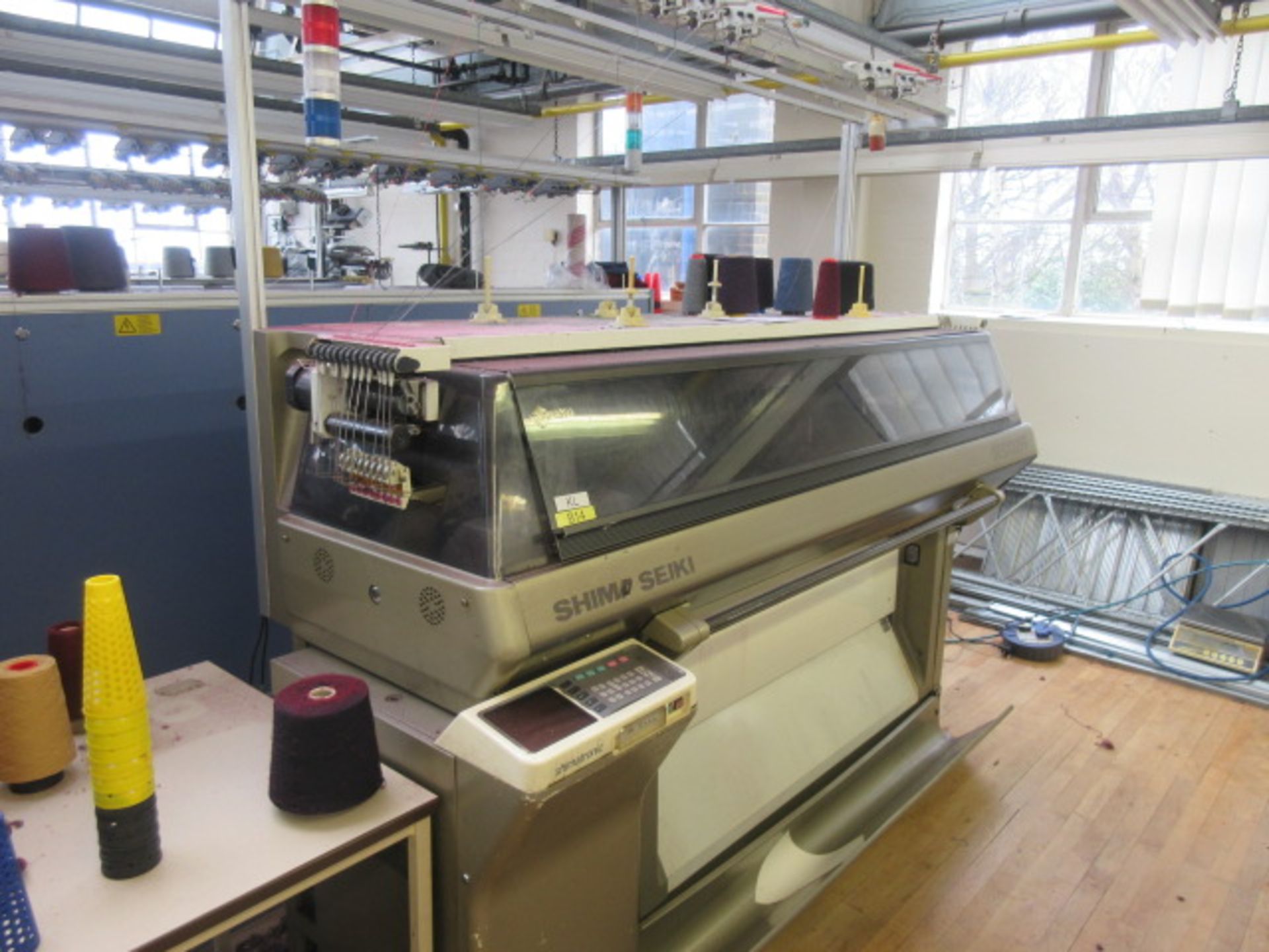 Shima Seiki SES 122FF 7gg knitting machine - Image 2 of 7